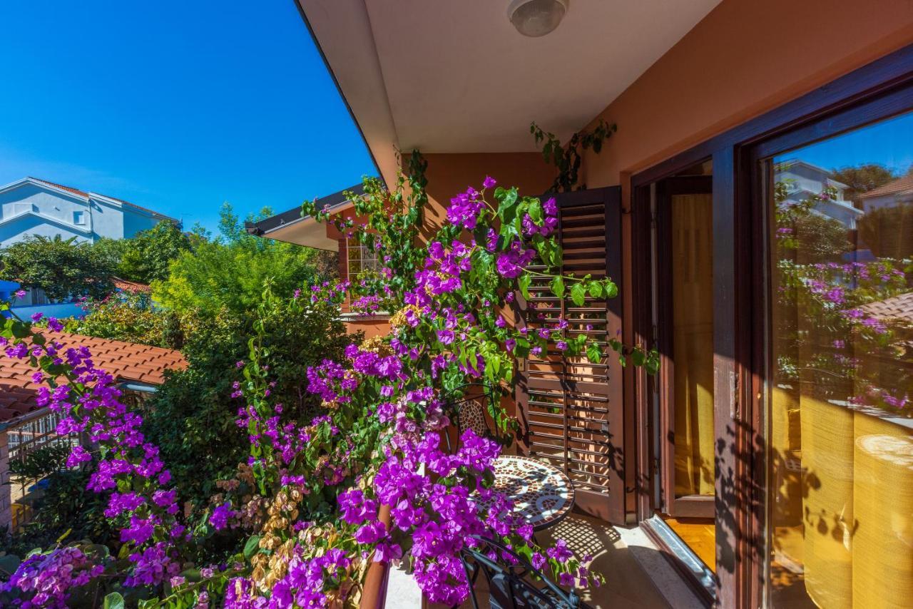 Apartments Villa Mavero Banjole Exteriér fotografie