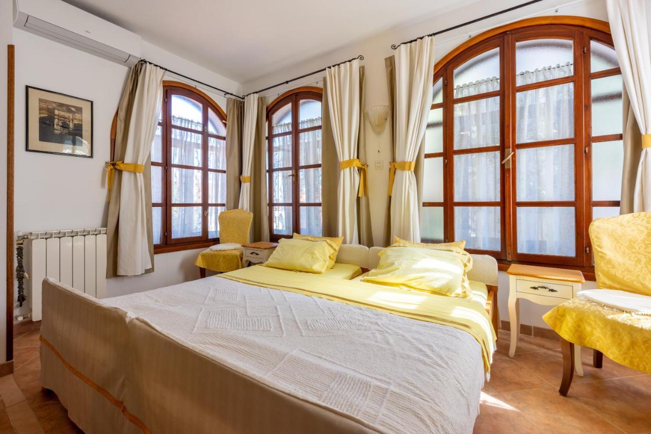Apartments Villa Mavero Banjole Exteriér fotografie