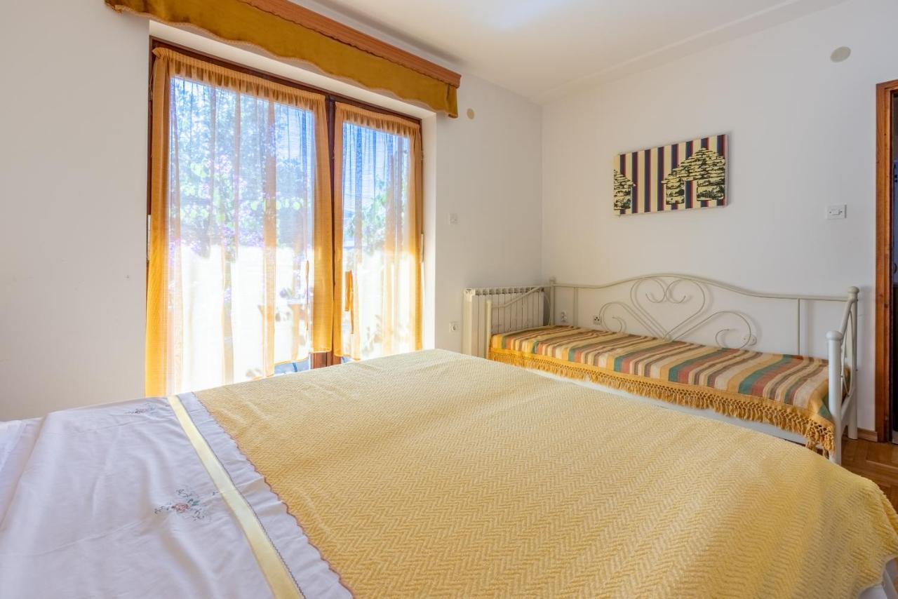 Apartments Villa Mavero Banjole Exteriér fotografie
