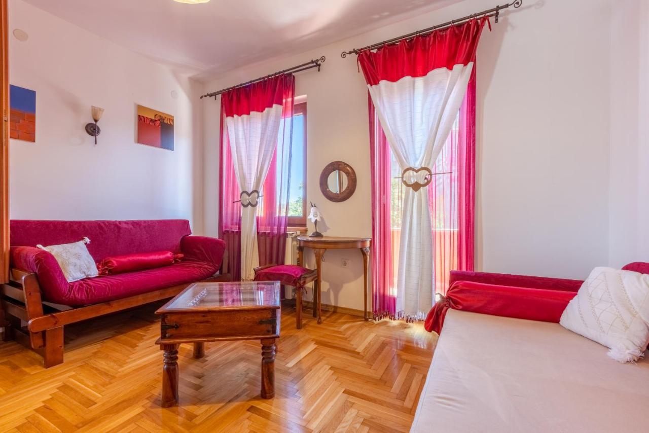 Apartments Villa Mavero Banjole Exteriér fotografie
